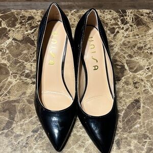 Unisa Women's Chunky Heel Gloss Black High Heel sz 9M never  worn.